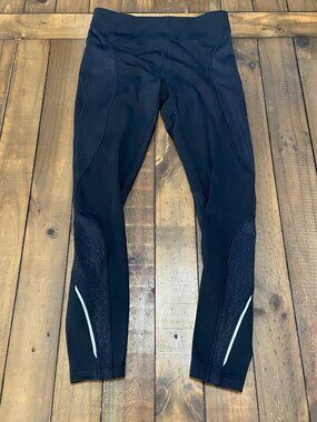 🖤 Lululemon Mapped Out High Rise Tights in a size 8